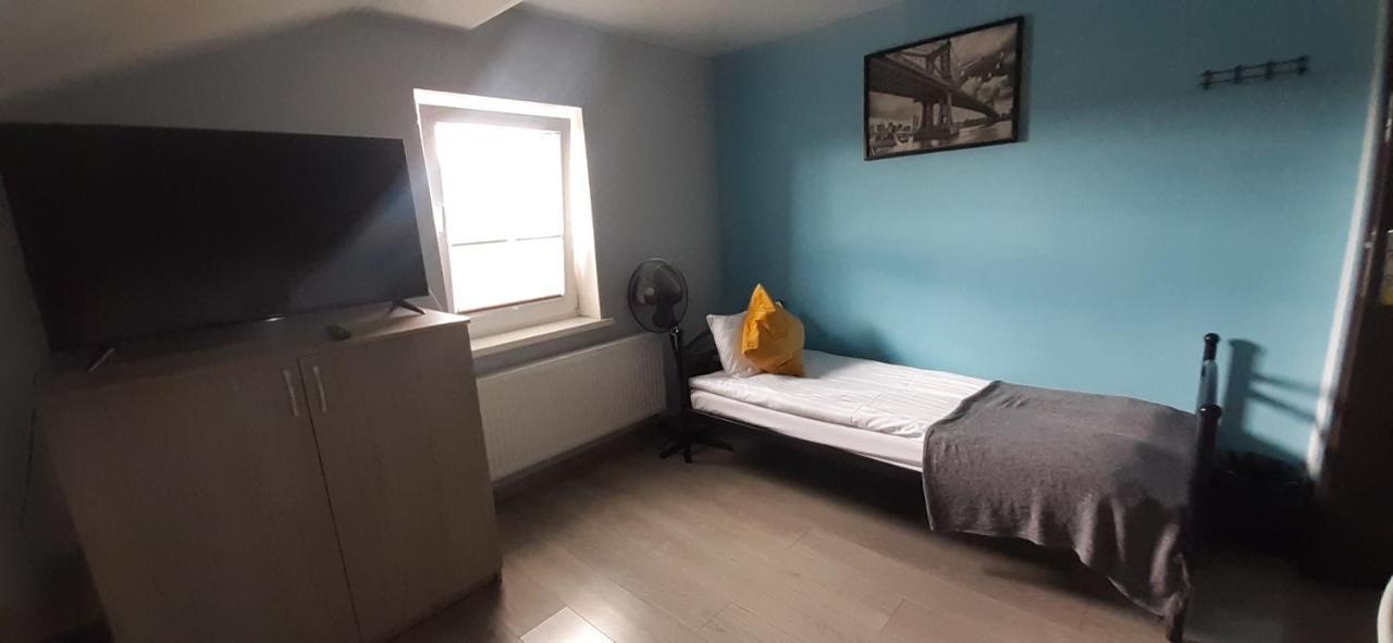 Pokoje Blisko Suntago Mszczonów Exterior foto